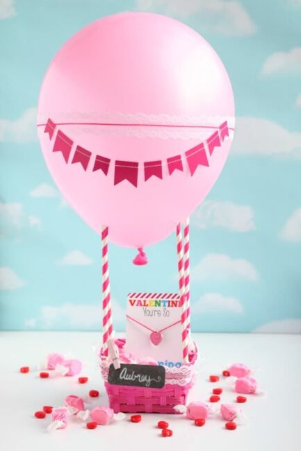 Hot air balloon for valentine