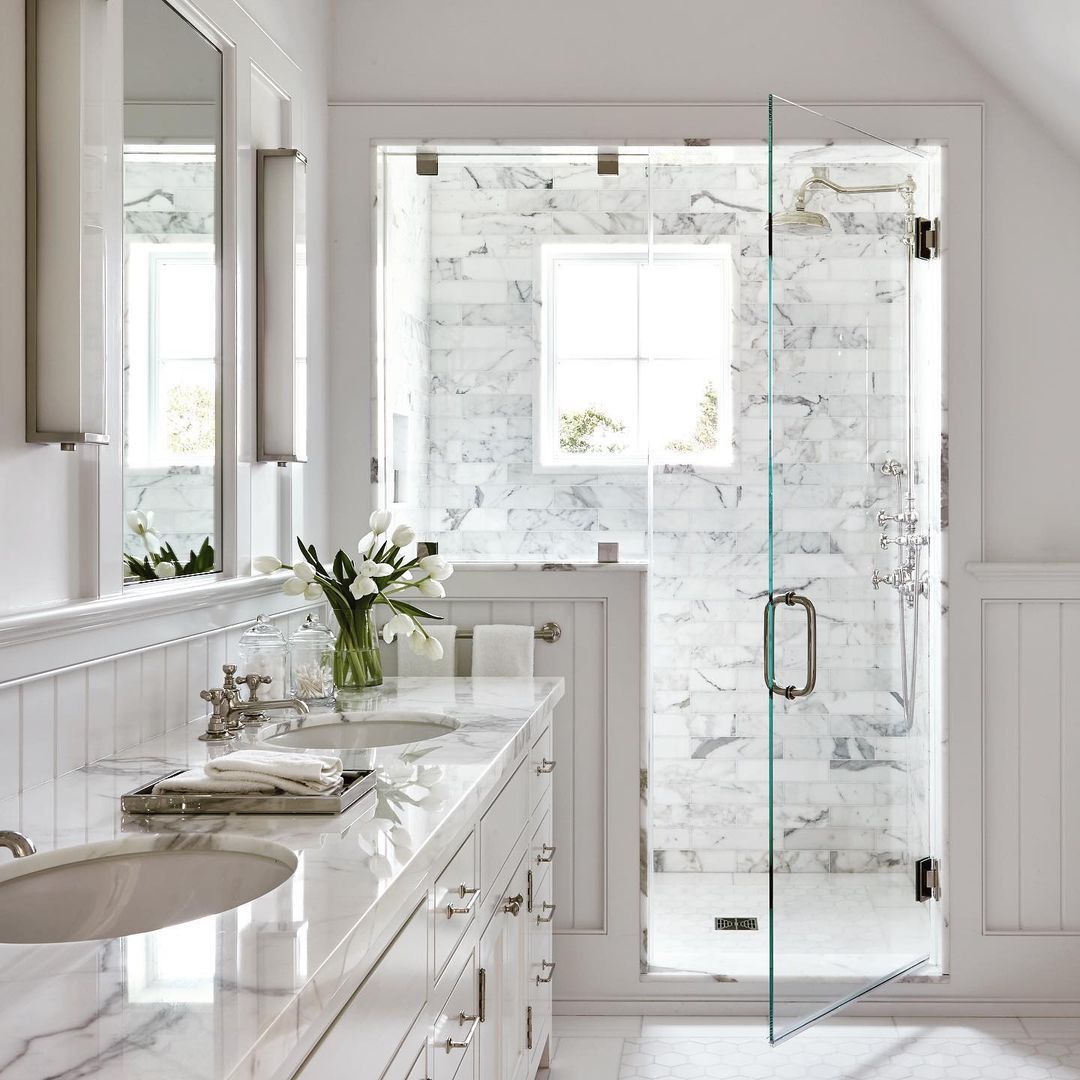 Classic and Timeless Bathroom Design Using White Carrara Marble